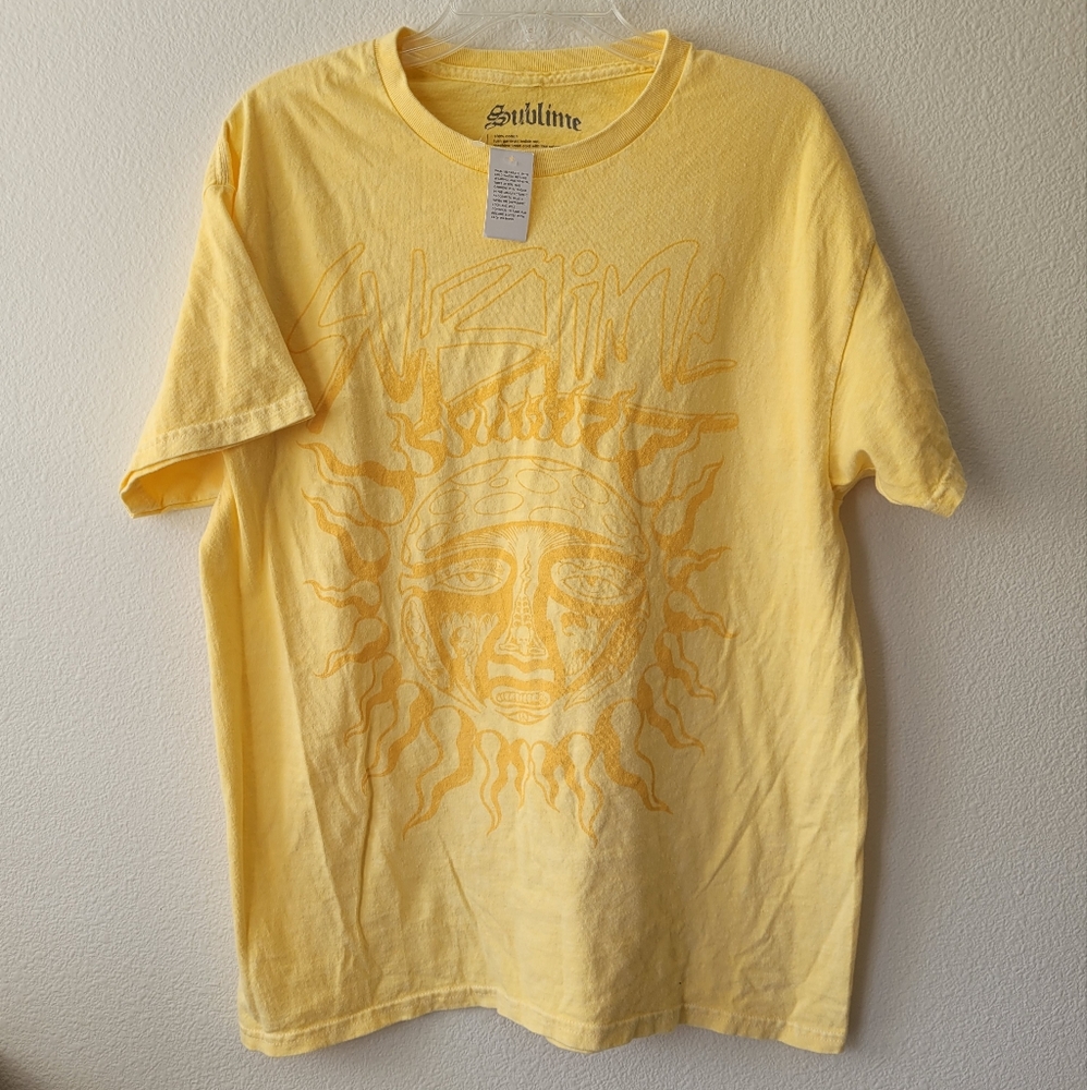 Sublime Yellow Tee Shirt Short Sleeve NWOT Sun Logo Skeletons Sun TShirt Cotton